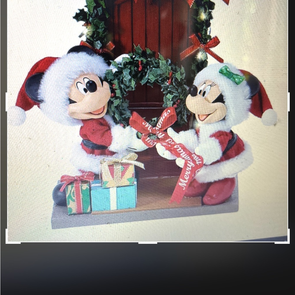 Department 56 front door decor Mickey, and Minnie new with tags